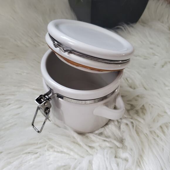 Alco Ceramic White Clamp Canister - Picture 8 of 13